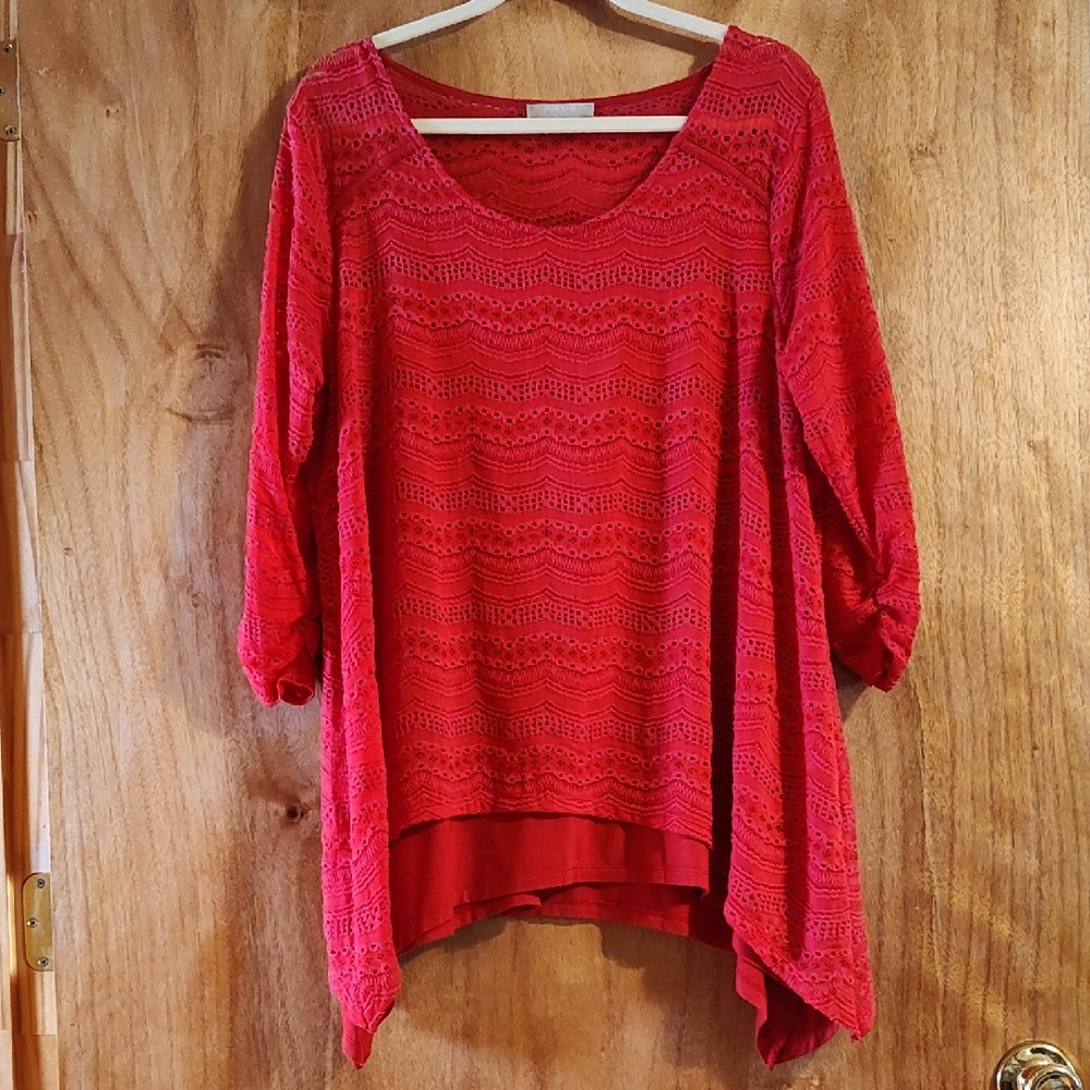 Joan Vass Eyelet Lace Top Red Jersey Knit Lining Sharkbite Hem Ruched Sleeves XL